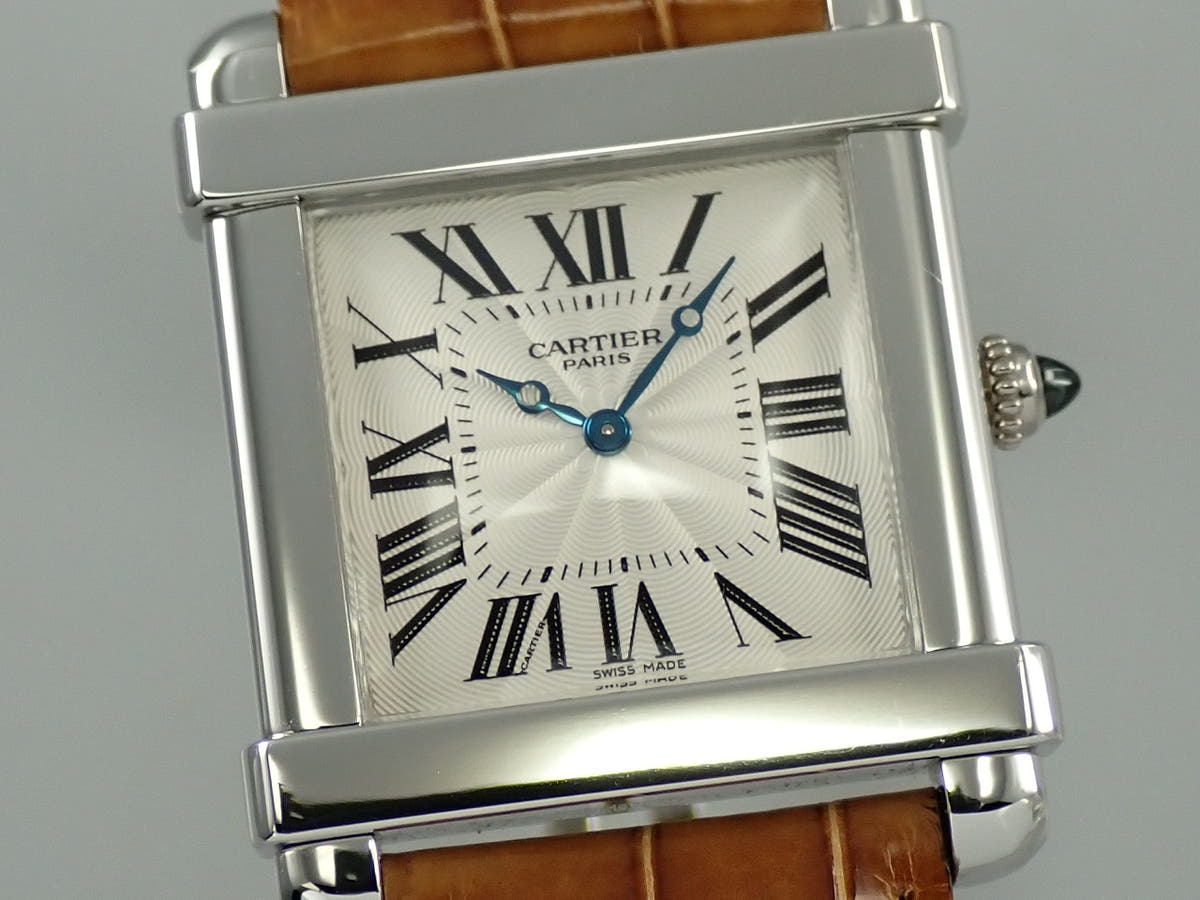 カルティエ タンク シノワーズ LM Ref.2685H シルバー文字盤 美品 95R0VJ7Y