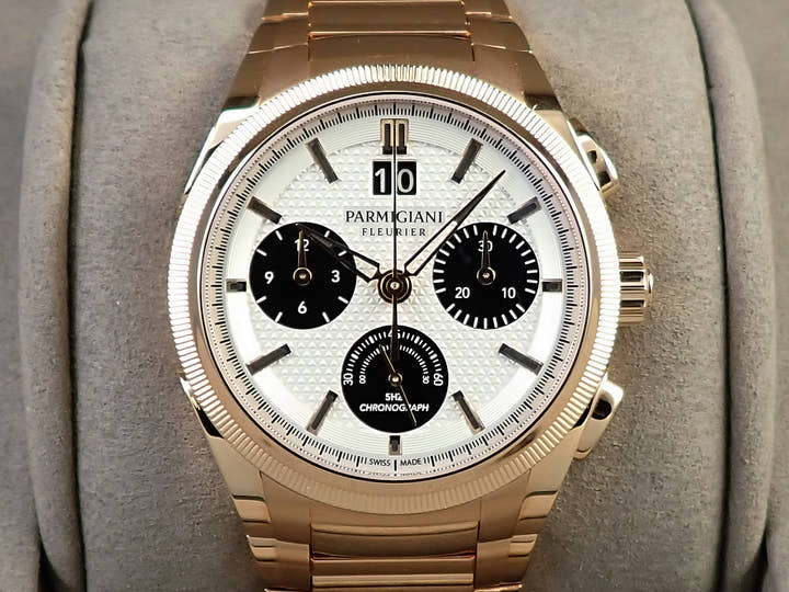 パルミジャーニフルリエ トンダ GT クロノグラフ Ref.PFC903-1500140.B10082 シルバー×ブラック文字盤 美品 J6502932