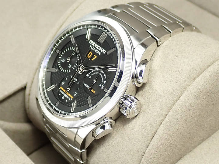 パルミジャーニフルリエ トンダ GT クロノグラフ Ref.PFC906-0000210-B00182 ブラック文字盤 中古 AV831880