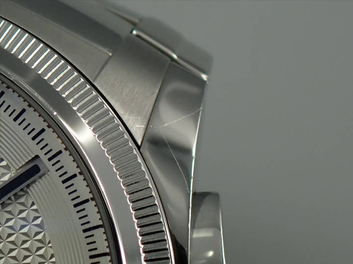 パルミジャーニフルリエ トンダ GT クロノグラフ Ref.PFC906-0000140-B00182 シルバー×ブラック文字盤 中古 1J3WFRFH