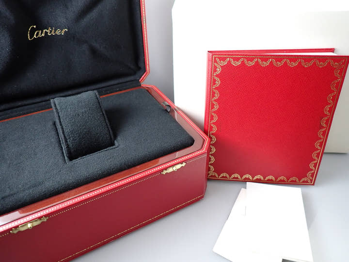 カルティエ トーチュ ワンプッシュクロノグラフ Ref.2356 ホワイト文字盤 中古 7J779559