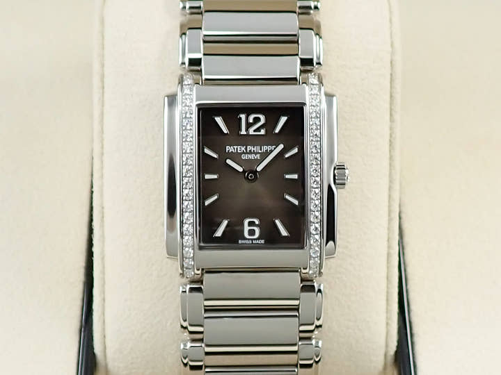 パテックフィリップ Twenty-4 Ref.4910/1200A-010 ステンレススチール グレー文字盤