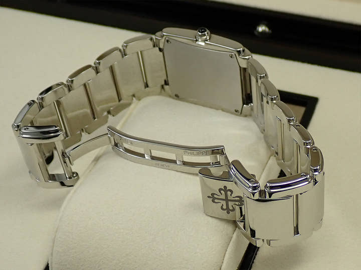 パテックフィリップ Twenty-4 TIFFANY＆CO. Ref.4910/10A-010 ステンレススチール グレー文字盤