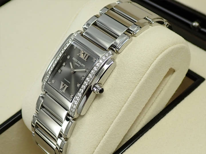 パテックフィリップ Twenty-4 TIFFANY＆CO. Ref.4910/10A-010 ステンレススチール グレー文字盤