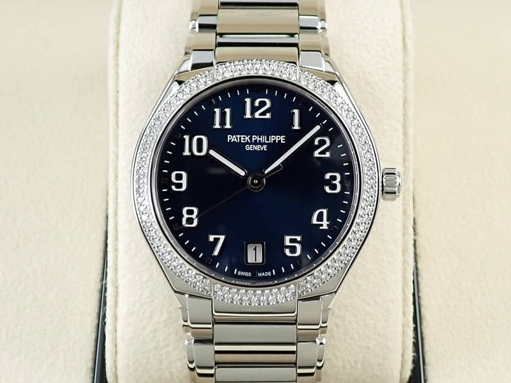 パテックフィリップ Twenty-4 Ref.7300/1200A-001 ステンレススチール ブルーソレイユ文字盤
