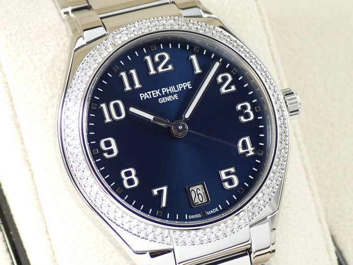 パテックフィリップ Twenty-4 Ref.7300/1200A-001 ステンレススチール ブルーソレイユ文字盤