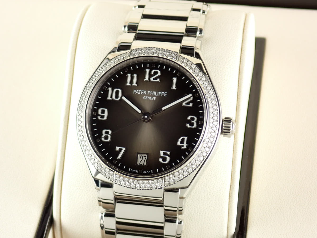 パテックフィリップ TWENTY-4 オートマティック Ref.7300/1200A-010 グレー・ソレイユ文字盤 中古 79HA3797