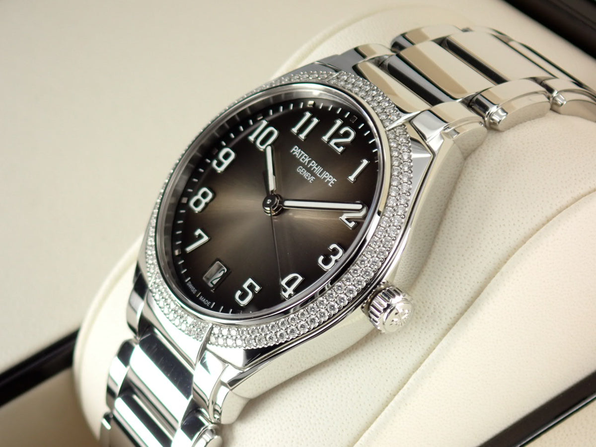 パテックフィリップ TWENTY-4 オートマティック Ref.7300/1200A-010 グレー・ソレイユ文字盤 中古 79HA3797