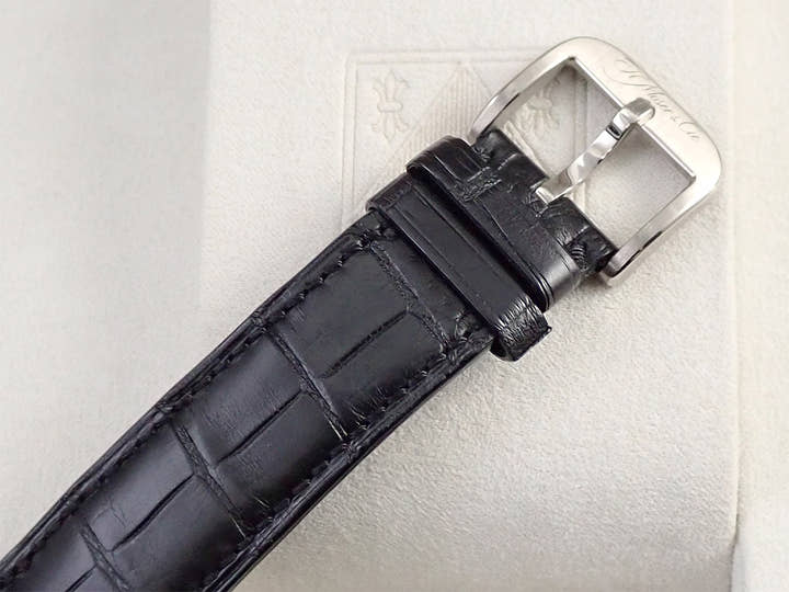 H.モーザー ベンチャー・コンセプト ベンタブラック ブラックハンズ Ref.2327-0222 ベンタブラック文字盤 美品 UJ042H3T