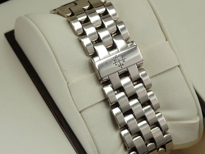 パテックフィリップ コンプリケーション ワールドタイム Ref.5130/1G-010 ホワイトゴールド シルバー文字盤