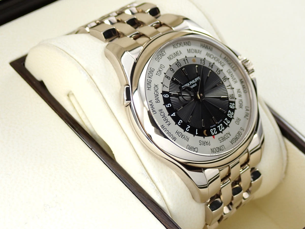パテックフィリップ ワールドタイム Ref.5130/1G-011 ブラック文字盤 中古 4927U7S6