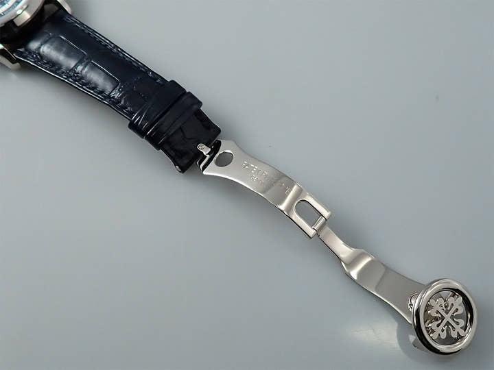 パテックフィリップ コンプリケーション ワールドタイム クロノグラフ Ref.5930G-001 ホワイトゴールド ブルー文字盤
