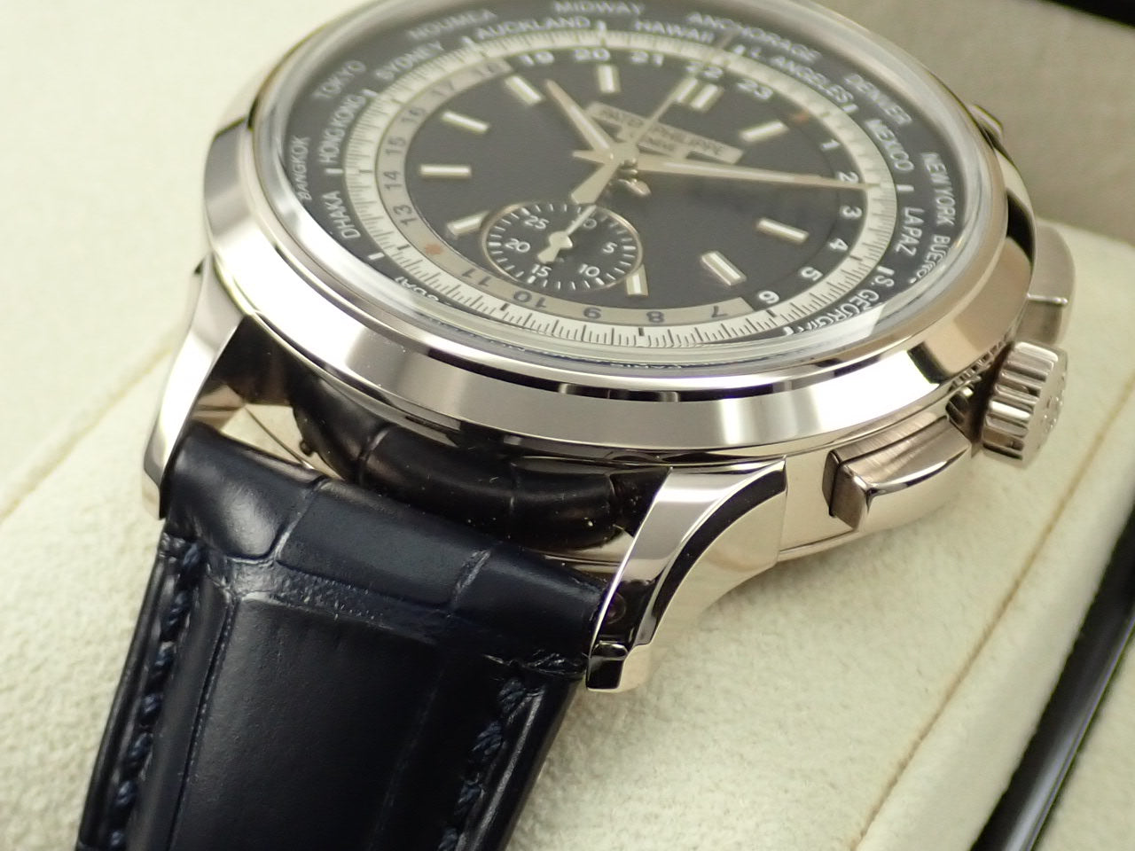 Patek Philippe World Time Chronograph &lt;Warranty Box and Others&gt;