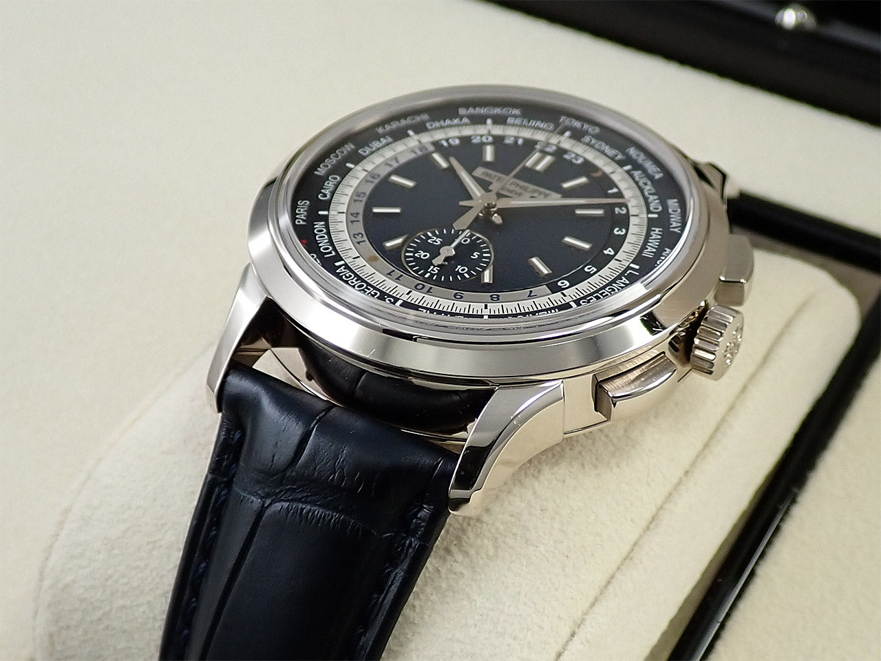 Patek Philippe World Time Chronograph &lt;Warranty, Box, etc.&gt;