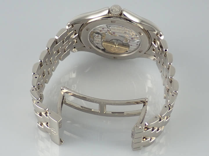 パテックフィリップ ワールドタイム Ref.5130/1G シルバー／グレー文字盤 中古 worldtime-26