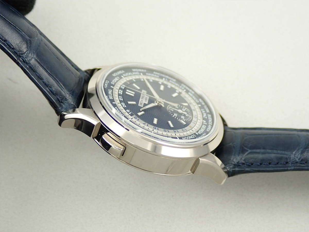 パテックフィリップ ワールドタイム クロノグラフ Ref.5930G-010 ブルー文字盤 美品 CX6AL8JL