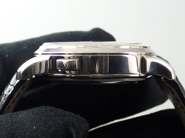 パテックフィリップ ワールドタイム Ref.5930G-001 ブルーオパーリン文字盤 中古 worldtime-30