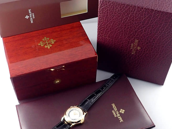 パテックフィリップ ワールドタイム Ref.5110R-001 ギョーシェ/シルバーオパーリン文字盤 中古 worldtime-33