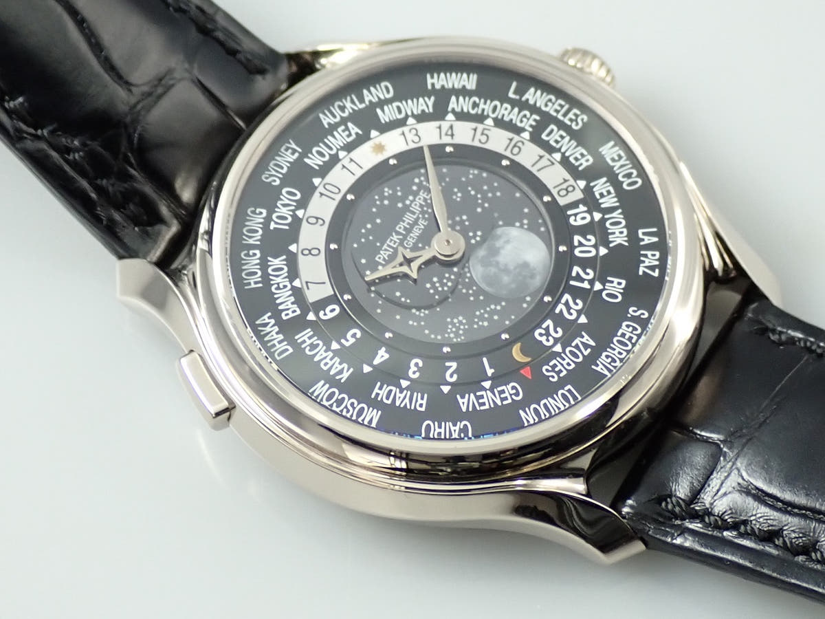 パテックフィリップ ワールドタイム ムーンフェイズ Ref.5575G-001 ブラック文字盤 中古 Y89KRS01