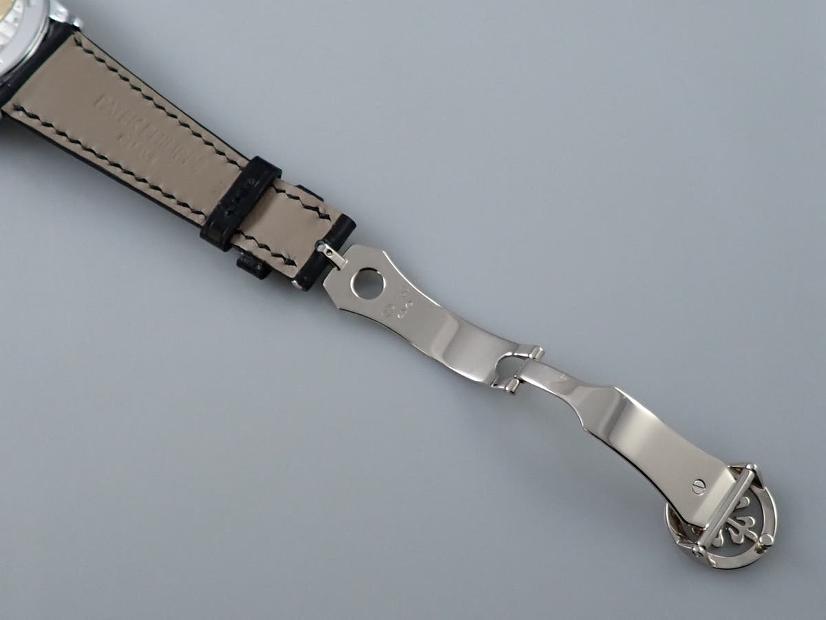 パテックフィリップ ワールドタイム Ref.5110G-001 シルバー文字盤 中古 287704SV