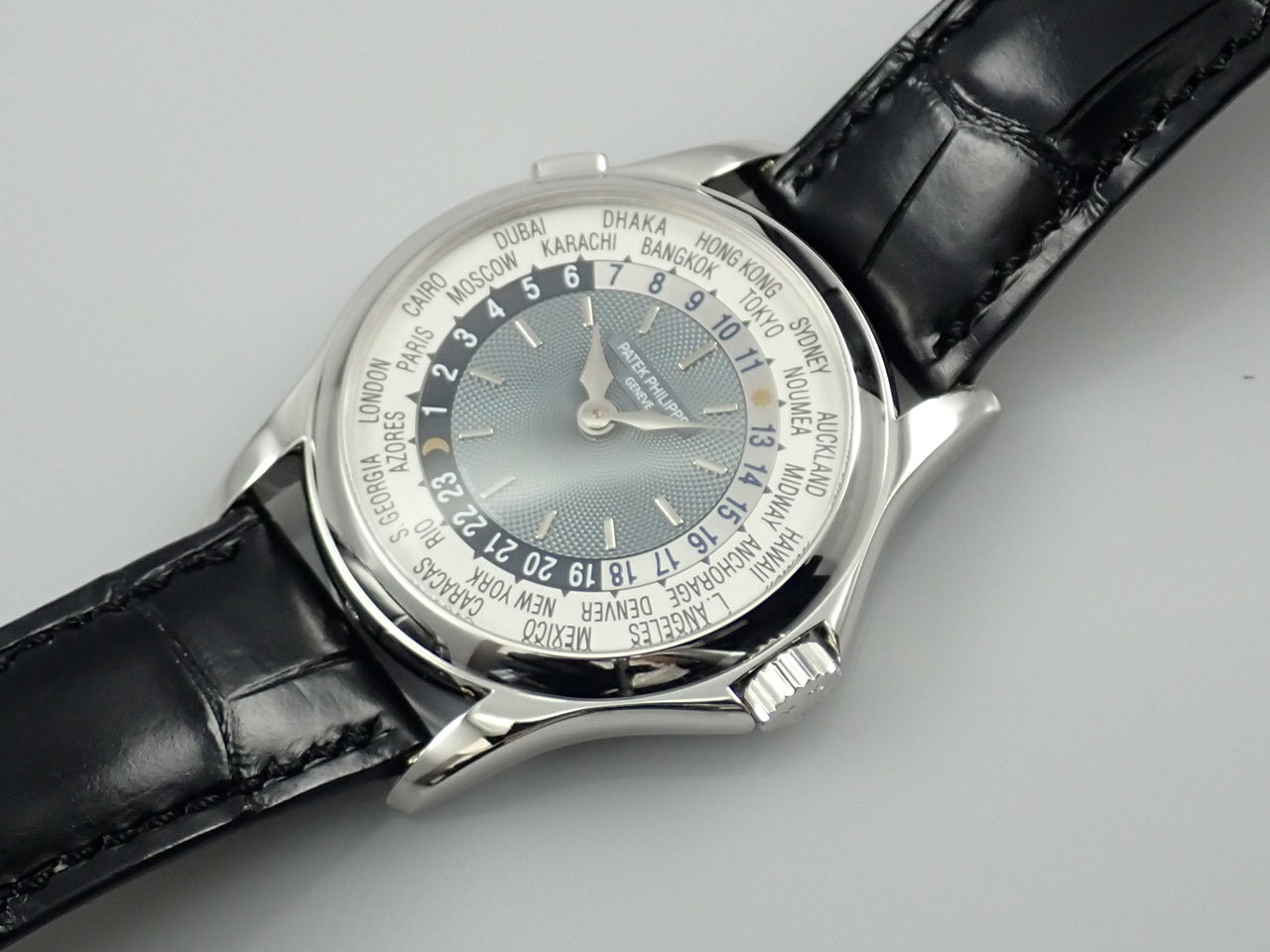 Patek Philippe World Time Platinum &lt;Warranty, Box, etc.&gt;