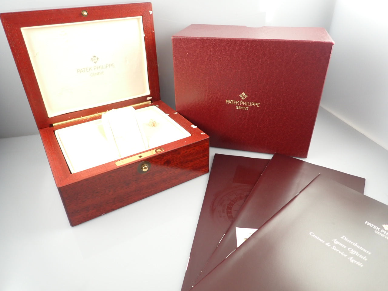 Patek Philippe World Time Platinum &lt;Warranty, Box, etc.&gt;