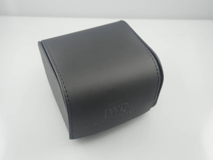 IWC ヨットクラブ クォーツ Ref.- ホワイト文字盤 中古 3XUXA237