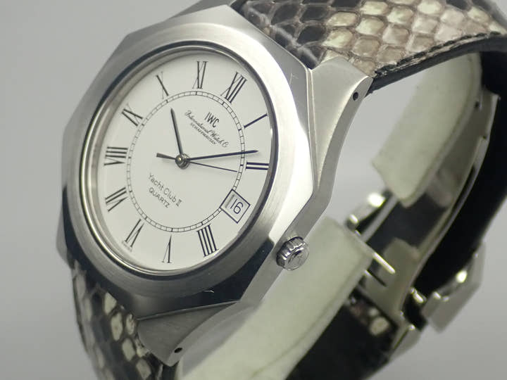 IWC ヨットクラブ クォーツ Ref.- ホワイト文字盤 中古 3XUXA237