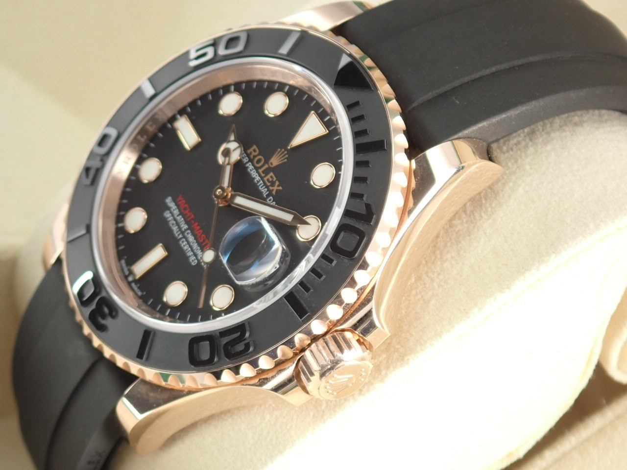 Rolex Yacht-Master 40 Ref.6000G-010