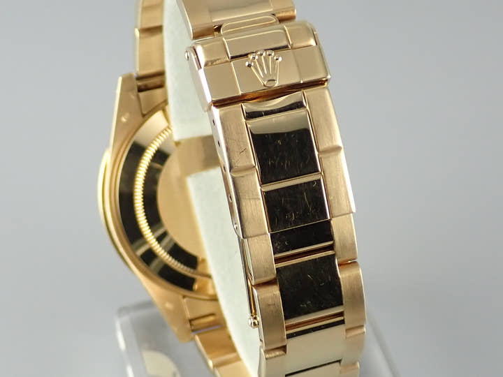 ロレックス ヨットマスター Ref.16628 シャンパン文字盤 中古 yacht-master-115