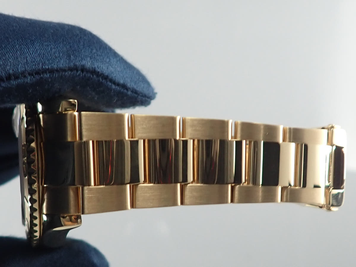 ロレックス ヨットマスター Ref.16628 ホワイト文字盤 美品 FQGPT61K