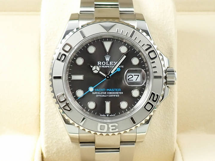 ロレックス ヨットマスター40 Ref.126622 ステンレススチール/プラチナ スレート文字盤