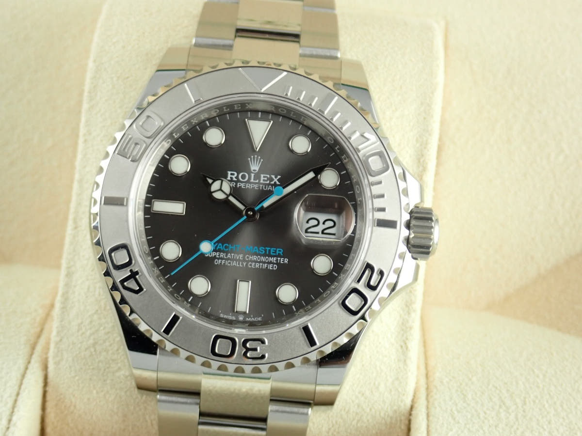 ロレックス ヨットマスター40 Ref.126622 ダークロジウム文字盤 中古 yacht-master-73