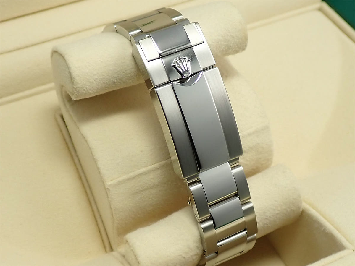 ロレックス ヨットマスター40 Ref.116622 ダークロジウム文字盤 中古 X99AYJXC
