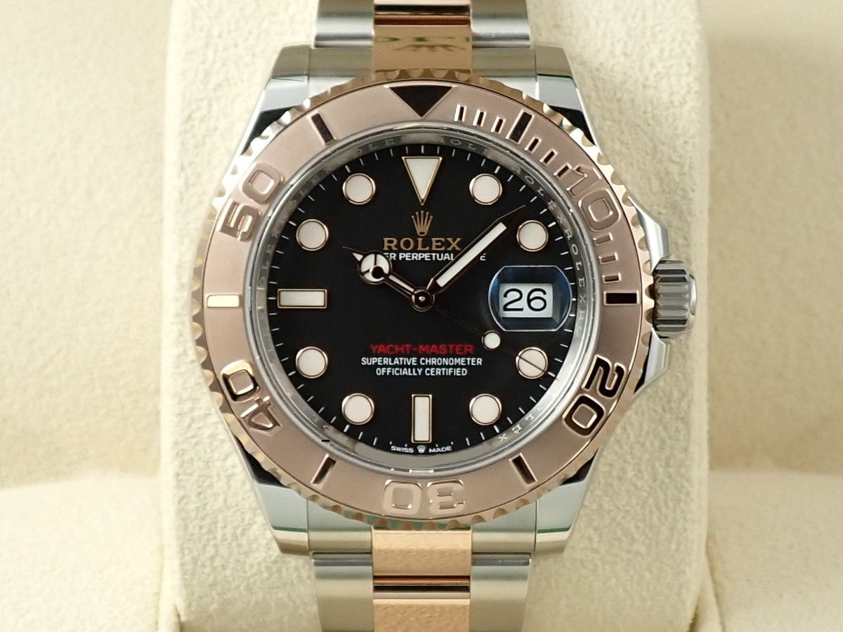 ロレックス ヨットマスター40 Ref.126621 ブラック文字盤 未使用 Y7LLCJXT