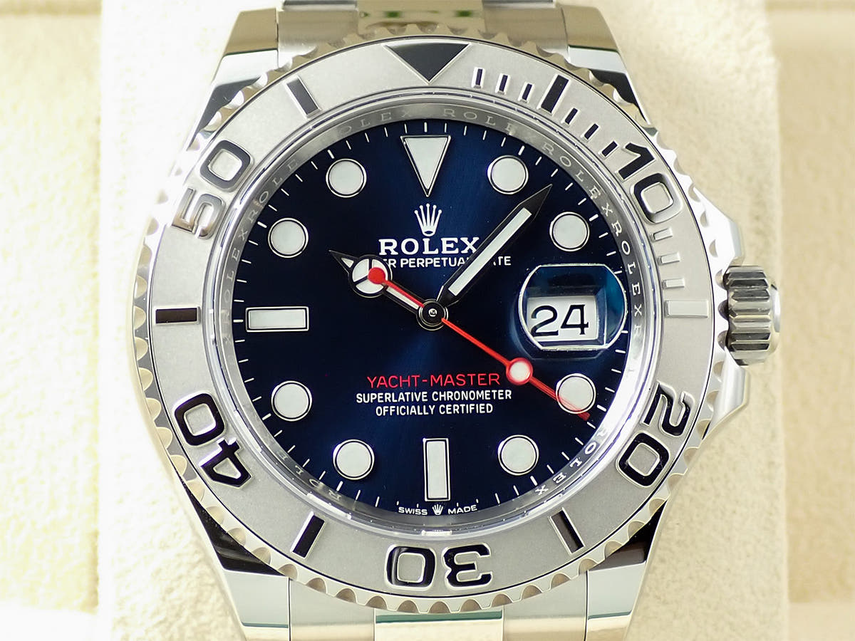 ロレックス ヨットマスター40 Ref.126622 ブライトブルー文字盤 美品 906R2PU5