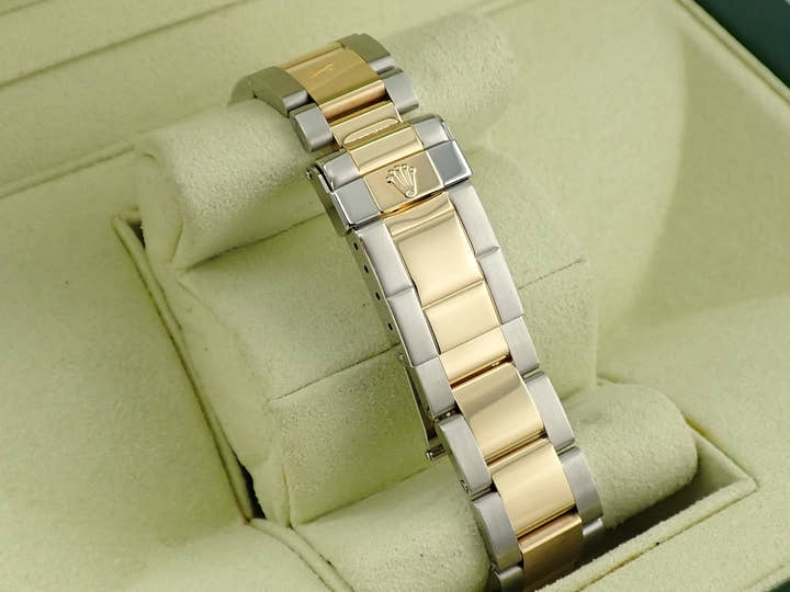 Rolex Yacht-Master 40 Ref. 16623NGS Stainless Steel/Yellow Gold White Shell x 3 Sapphire/8 Diamond Dial