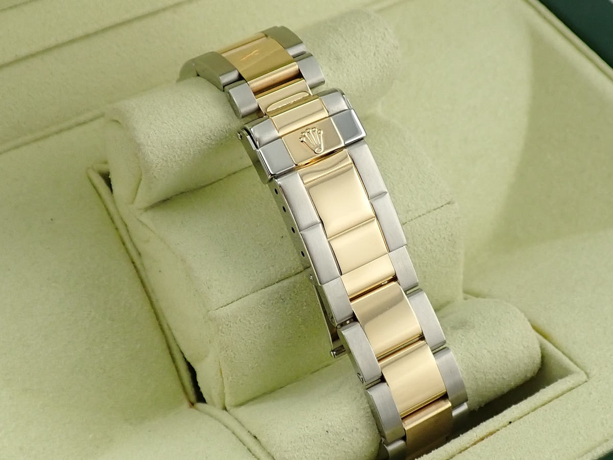 ロレックス ヨットマスター40 Ref.16623NGS ホワイトシェル 3Pサファイア/8Pダイヤ文字盤 美品 224U0HUV