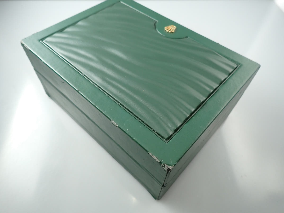 ロレックス ヨットマスター40 Ref.16623NGS ホワイトシェル 3Pサファイア/8Pダイヤ文字盤 美品 224U0HUV