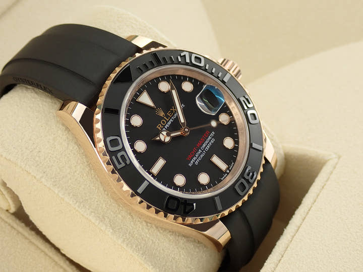 Rolex Yacht-Master 40 Ref. 126655 Everose Gold Black Dial