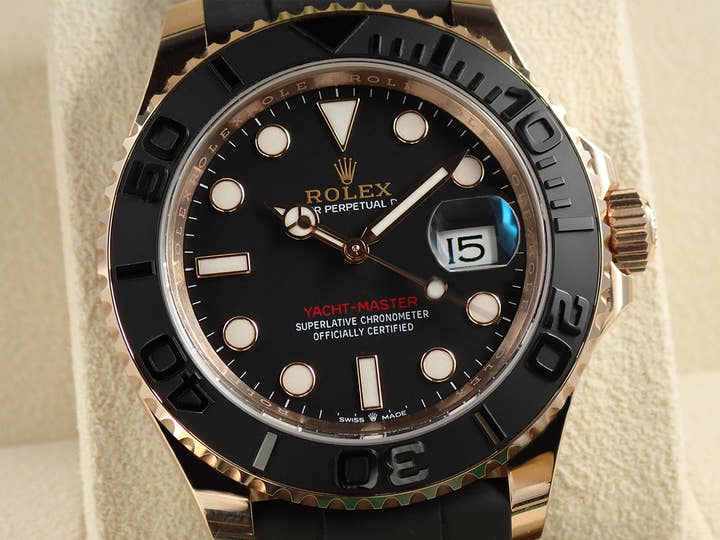Rolex Yacht-Master 40 Ref. 126655 Everose Gold Black Dial