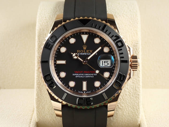 Rolex Yacht-Master 40 Ref. 126655 Everose Gold Black Dial