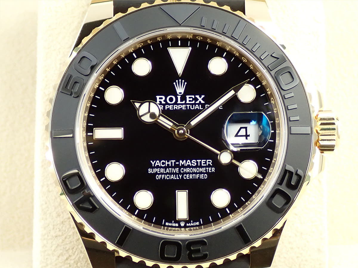 ロレックス ヨットマスター42 Ref.226658 ブラック文字盤 未使用 7692FH3V